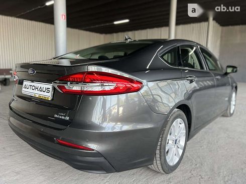 Ford Fusion 2019 - фото 6