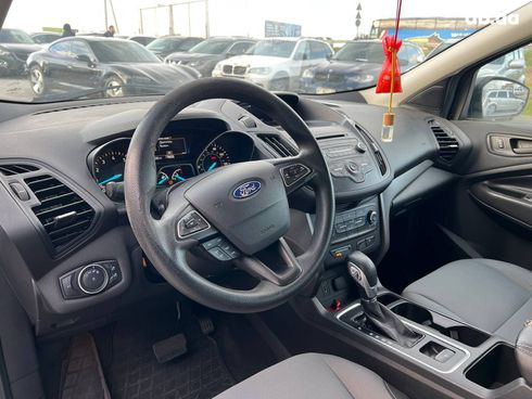 Ford Escape 2016 серый - фото 18
