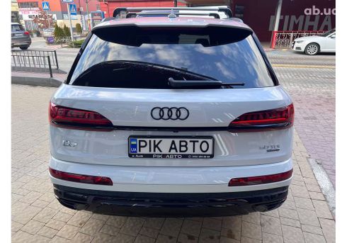Audi Q7 2020 - фото 6