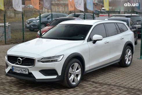 Volvo V60 Cross Country 2019 - фото 4