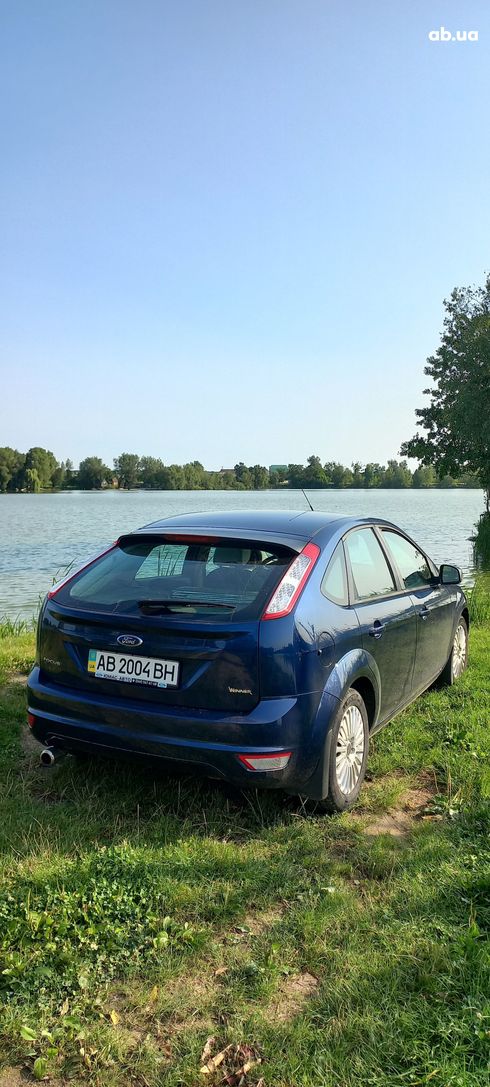 Ford Focus 2011 синий - фото 9