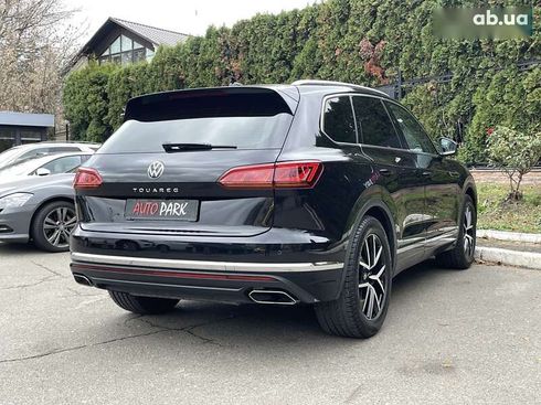 Volkswagen Touareg 2020 - фото 11