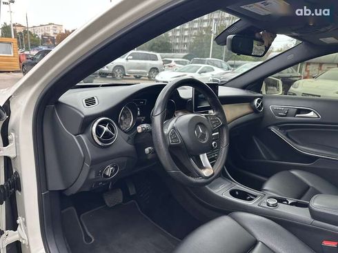 Mercedes-Benz GLA-Класс 2016 - фото 16