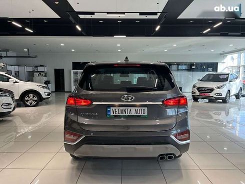 Hyundai Santa Fe 2019 - фото 5