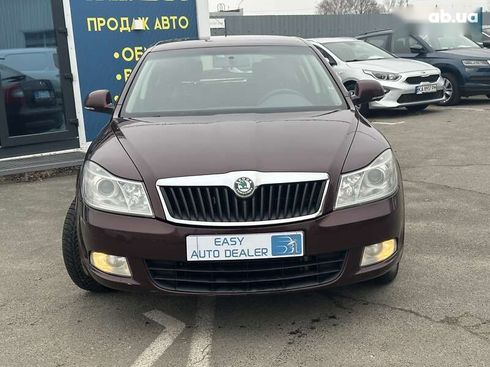 Skoda Octavia 2012 - фото 3