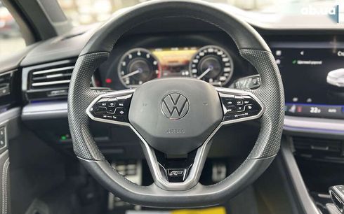 Volkswagen Touareg 2020 - фото 17