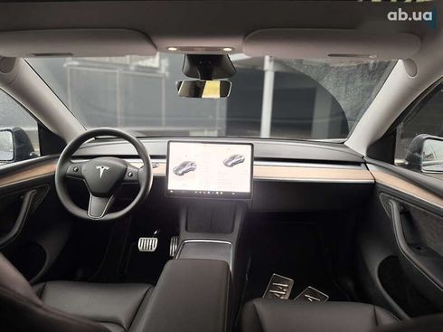 Tesla Model Y 2024 - фото 14