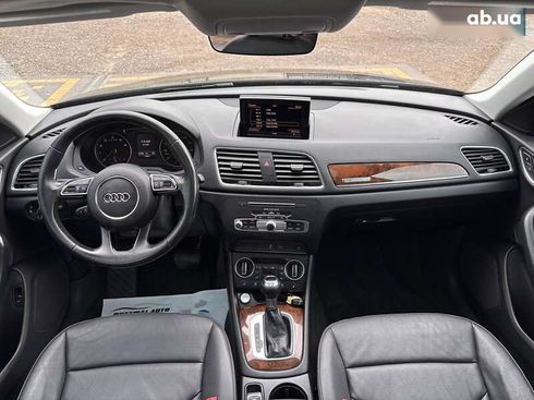 Audi Q3 2017 - фото 27