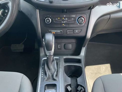 Ford Escape 2016 - фото 18