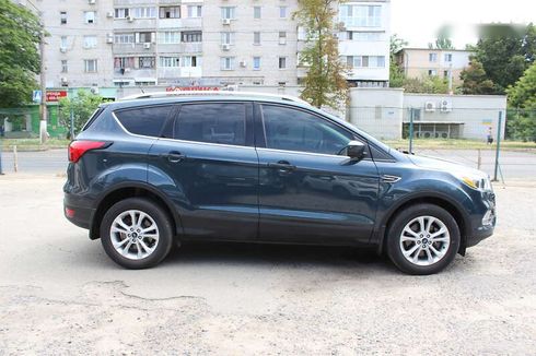 Ford Escape 2018 - фото 10