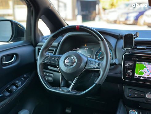 Nissan Leaf 2018 синий - фото 30