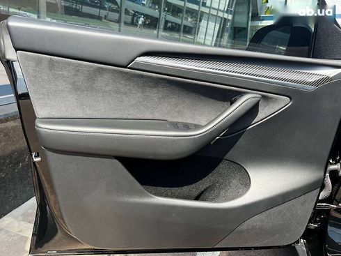Tesla Model Y 2023 - фото 10