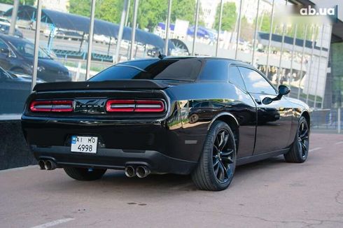 Dodge Challenger 2017 - фото 9