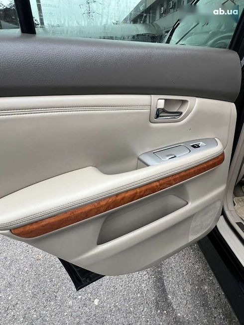 Lexus RX 2006 - фото 19