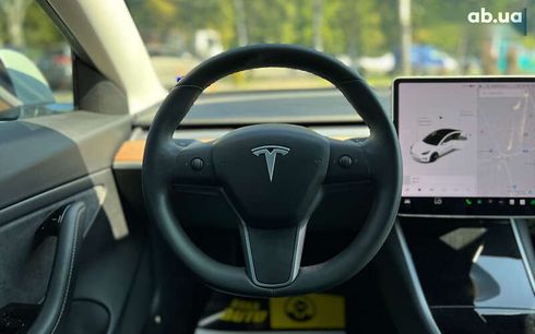 Tesla Model 3 2020 - фото 16