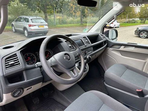 Volkswagen Transporter 2019 - фото 12