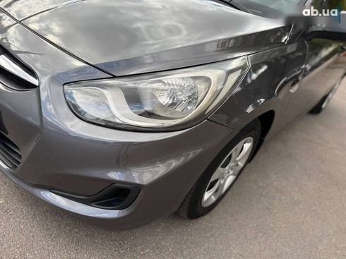 Hyundai Accent 2013 - фото 4