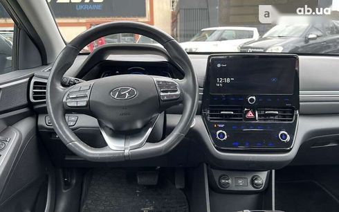 Hyundai Ioniq 2021 - фото 19