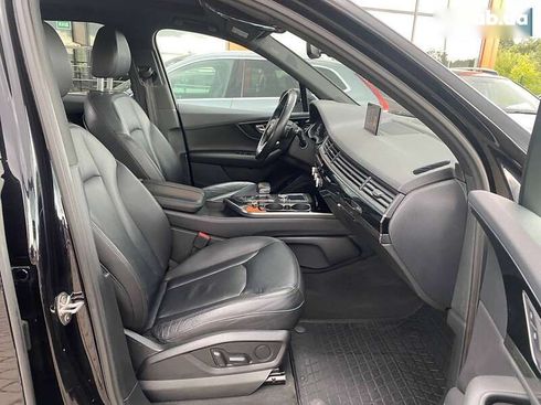 Audi Q7 2018 - фото 23