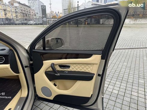 Bentley Bentayga 2018 - фото 27