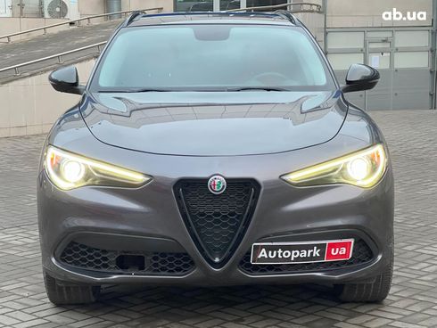 Alfa Romeo Stelvio 2018 серый - фото 2