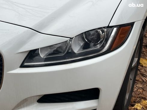 Jaguar F-Pace 2018 белый - фото 6