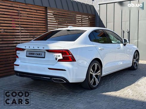 Volvo S60 2020 - фото 7