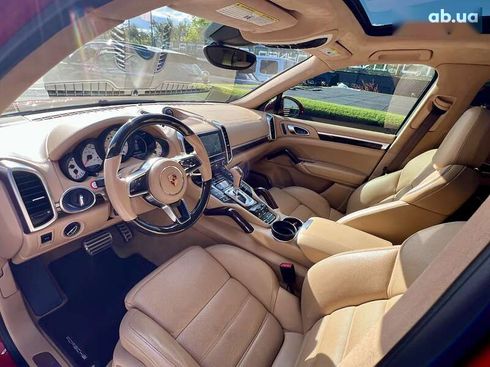 Porsche Cayenne 2015 - фото 28