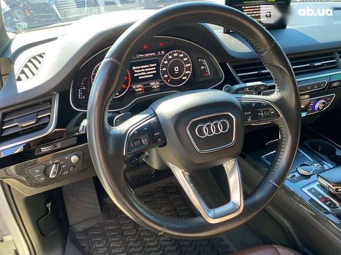 Audi Q7 2017 - фото 14