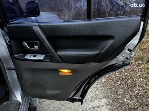 Mitsubishi Pajero Wagon 2006 серый - фото 34