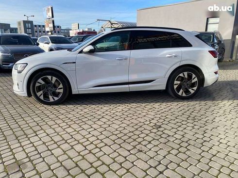 Audi E-Tron 2021 - фото 5