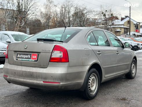 Skoda octavia a5 2012 бежевый - фото 14