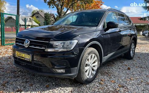 Volkswagen Tiguan 2017 - фото 3
