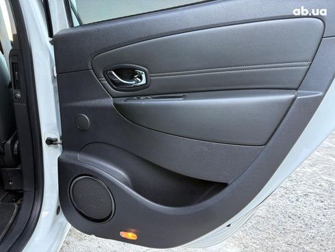 Renault Scenic 2012 белый - фото 35
