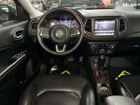 Jeep Compass 2017 - фото 25