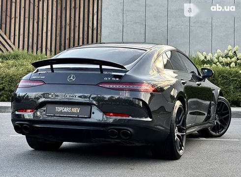 Mercedes-Benz AMG GT 4 2020 - фото 15