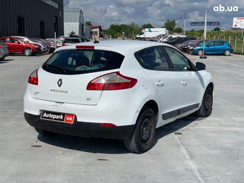 Renault Megane 2014 белый - фото 12