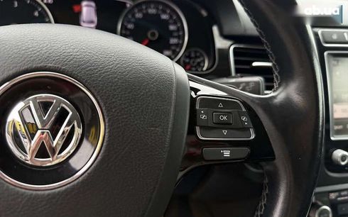 Volkswagen Touareg 2017 - фото 18