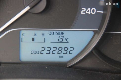 Toyota Corolla 2017 - фото 26