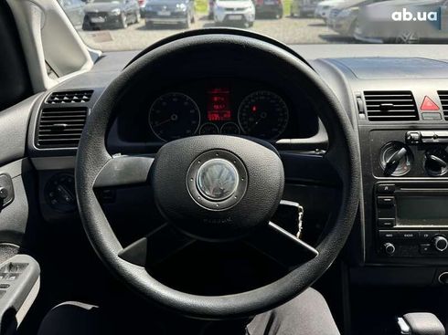 Volkswagen Touran 2006 - фото 28
