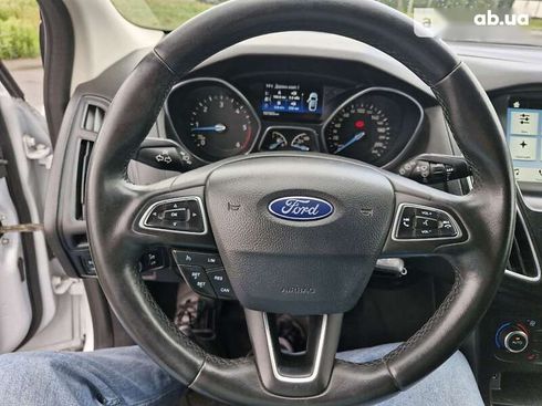 Ford Focus 2017 - фото 18