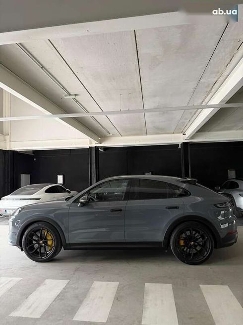 Porsche Cayenne 2025 - фото 3