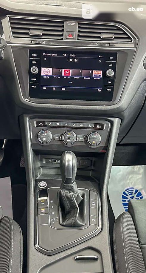 Volkswagen Tiguan Allspace 2019 - фото 20