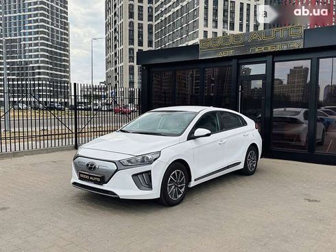 Hyundai IONIQ Electric 2021 - фото 3