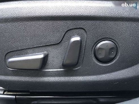 Kia K5 2017 - фото 12