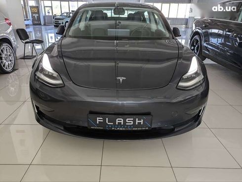 Tesla Model 3 2020 - фото 21