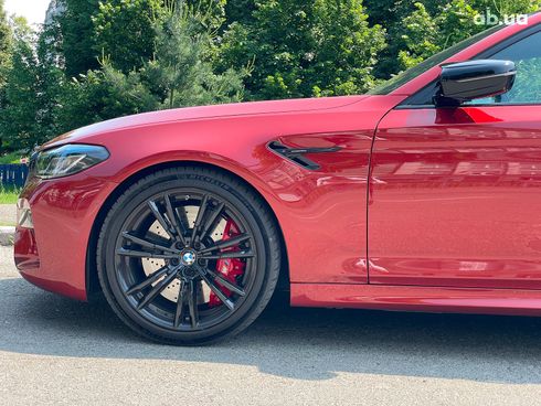 BMW M5 2022 красный - фото 13