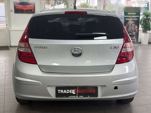 Hyundai i30 2009 - фото 11