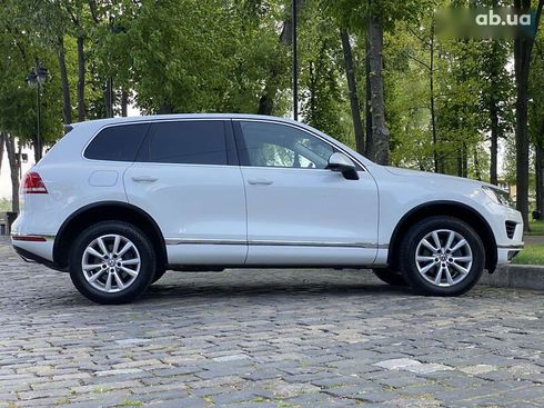 Volkswagen Touareg 2015 - фото 12