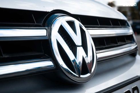Volkswagen Touareg 2012 - фото 9